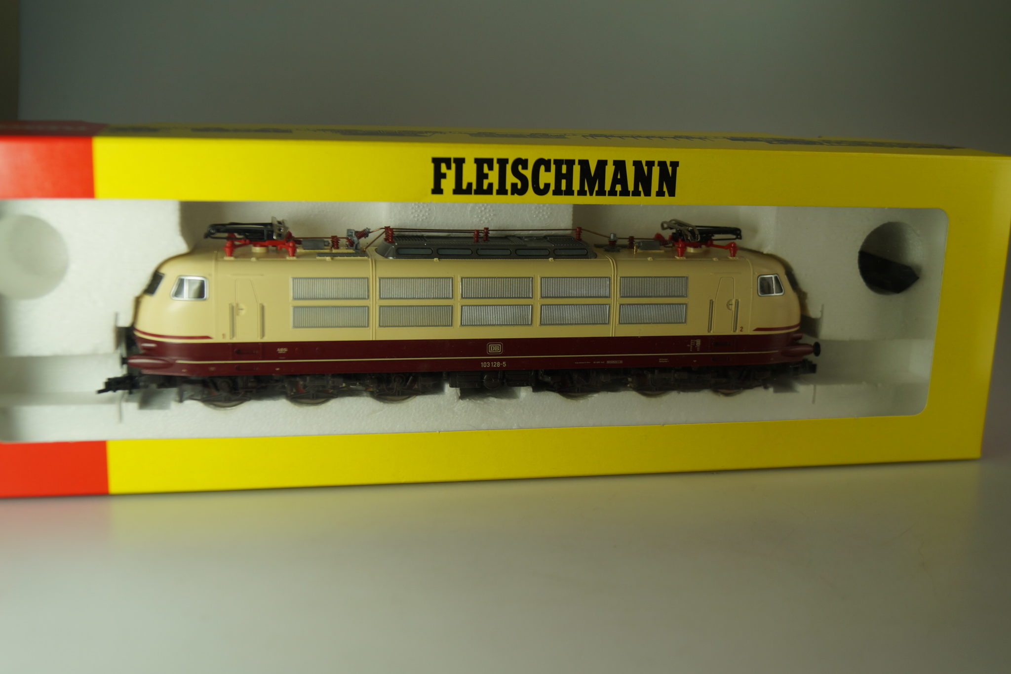 H0 Fleischmann 64376 E Lok FMZ Digital Bn 103 128 5 Top Ovp