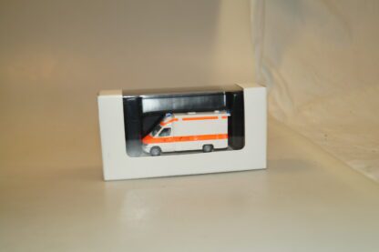 Reinhard Merlau Fertigmodell 4207 MB Sprinter 312D RTW Lübeck, NEU