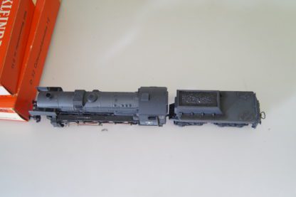 H0 Klein Modellbahn D 52+9593 Kriegs-Güterzuglokomotive 1E mit Tender - top/ovp/gealtert – Bild 2