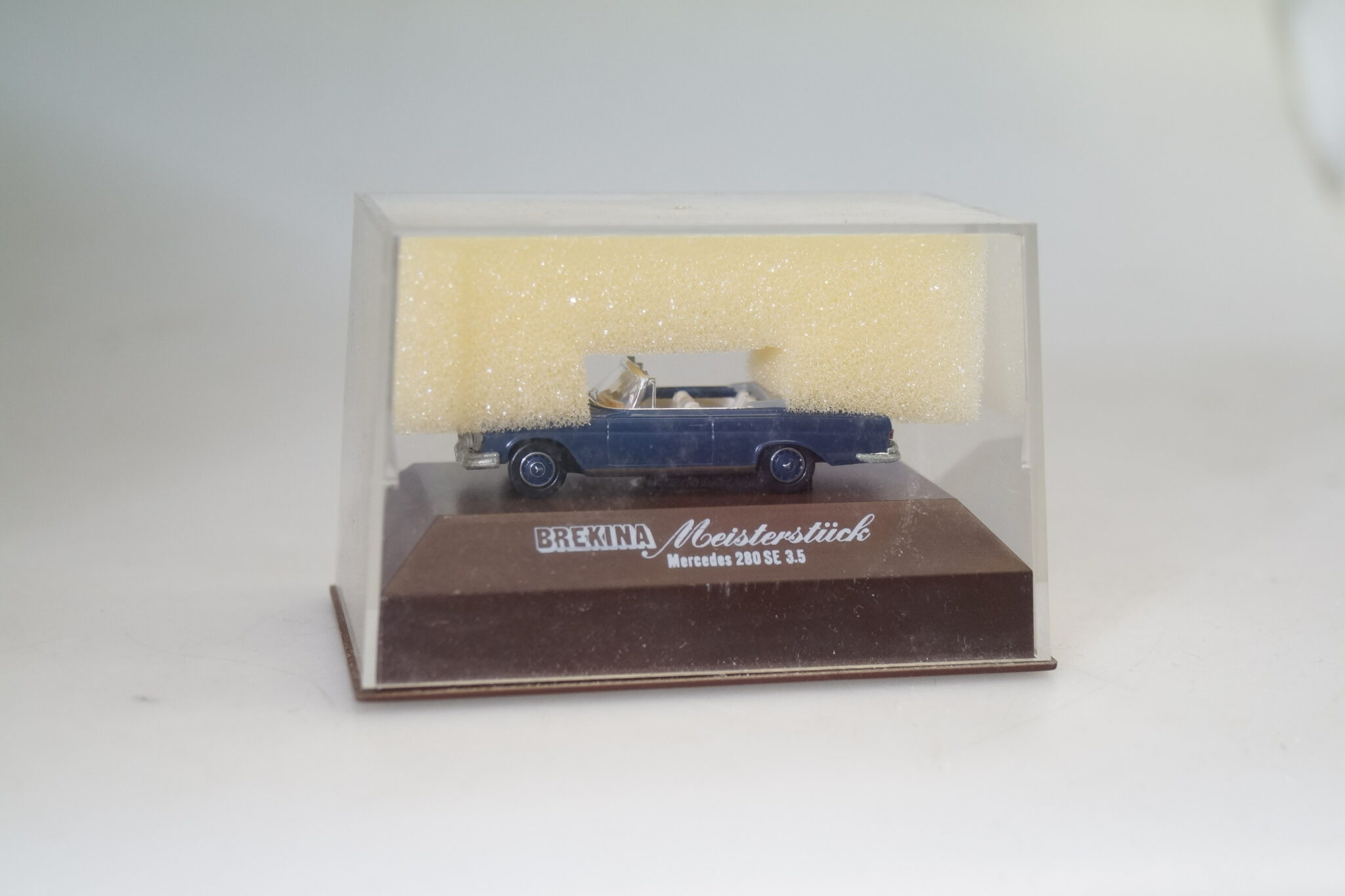 Brekina Meisterstück MB 280 SE 3.5 Cabrio blau, top/ovp