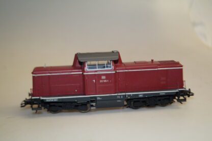 h0 Märklin 37000 Diesellok 212 105-1, top/mfx/Vollsound