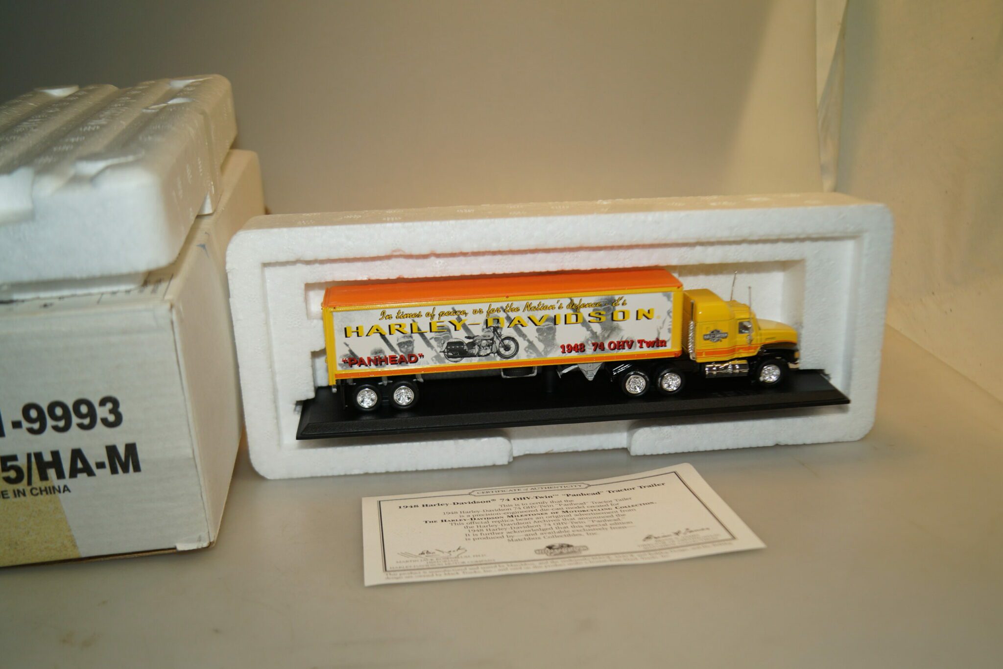 1:100 Matchbox CCY05/HA-M Mack Sz Harley-Davidson, neuw./ovp