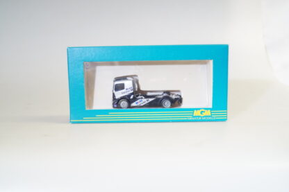 1:87 MGM 990106 Renntruck MB Mobil Oil, neuw./ovp