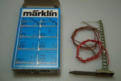 H0: Märklin 7010 2x Anschlussmast  – neu