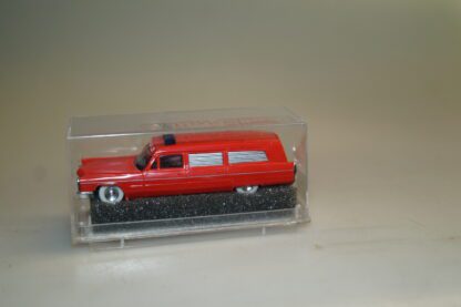 1:87 Praline 82904 Cadillac RTW/Ambulance, neuw./ovp