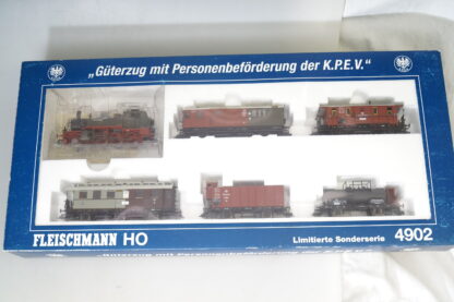 H0 Fleischmann 4902 Güterzug mit Personenbeförderung KPEV, neuw./ovp