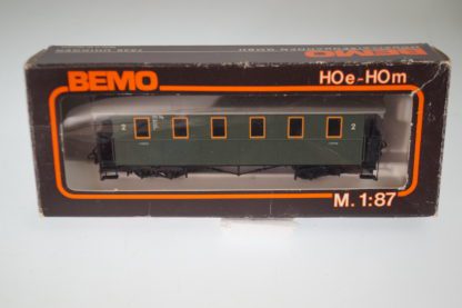 H0e Bemo 3011 822 4-achs. Personenwagen Kbi 711 Stg, neuw./ovp