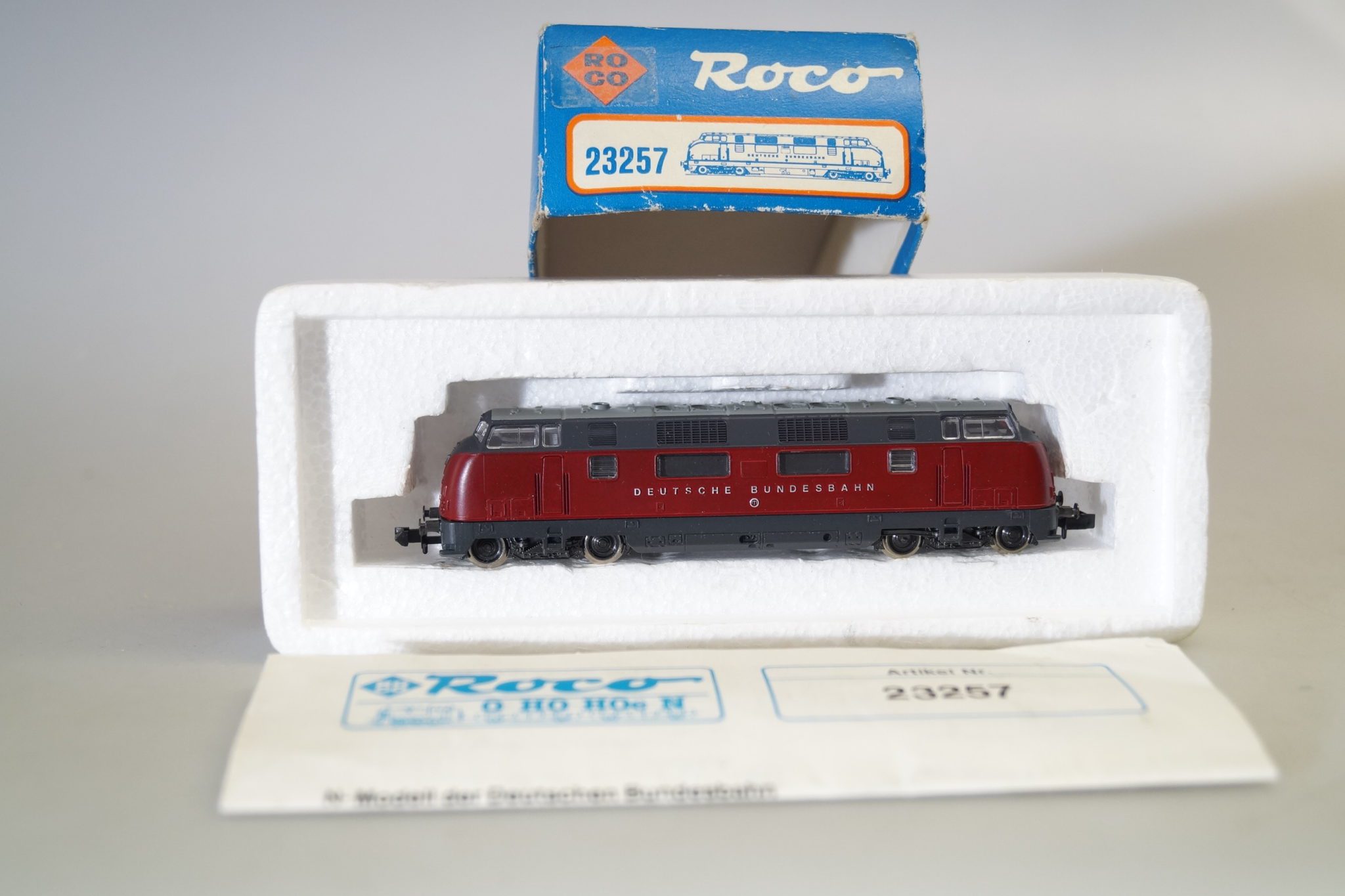 Spur N Roco 23257 no.1 Diesellok V200 027, top/ovp