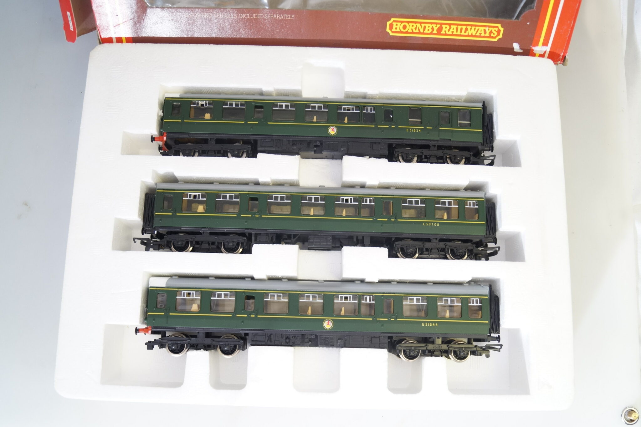 h0/Gauge 00 Hornby R.687 3Car Diesel Multiple Unit Pack, top/ovp