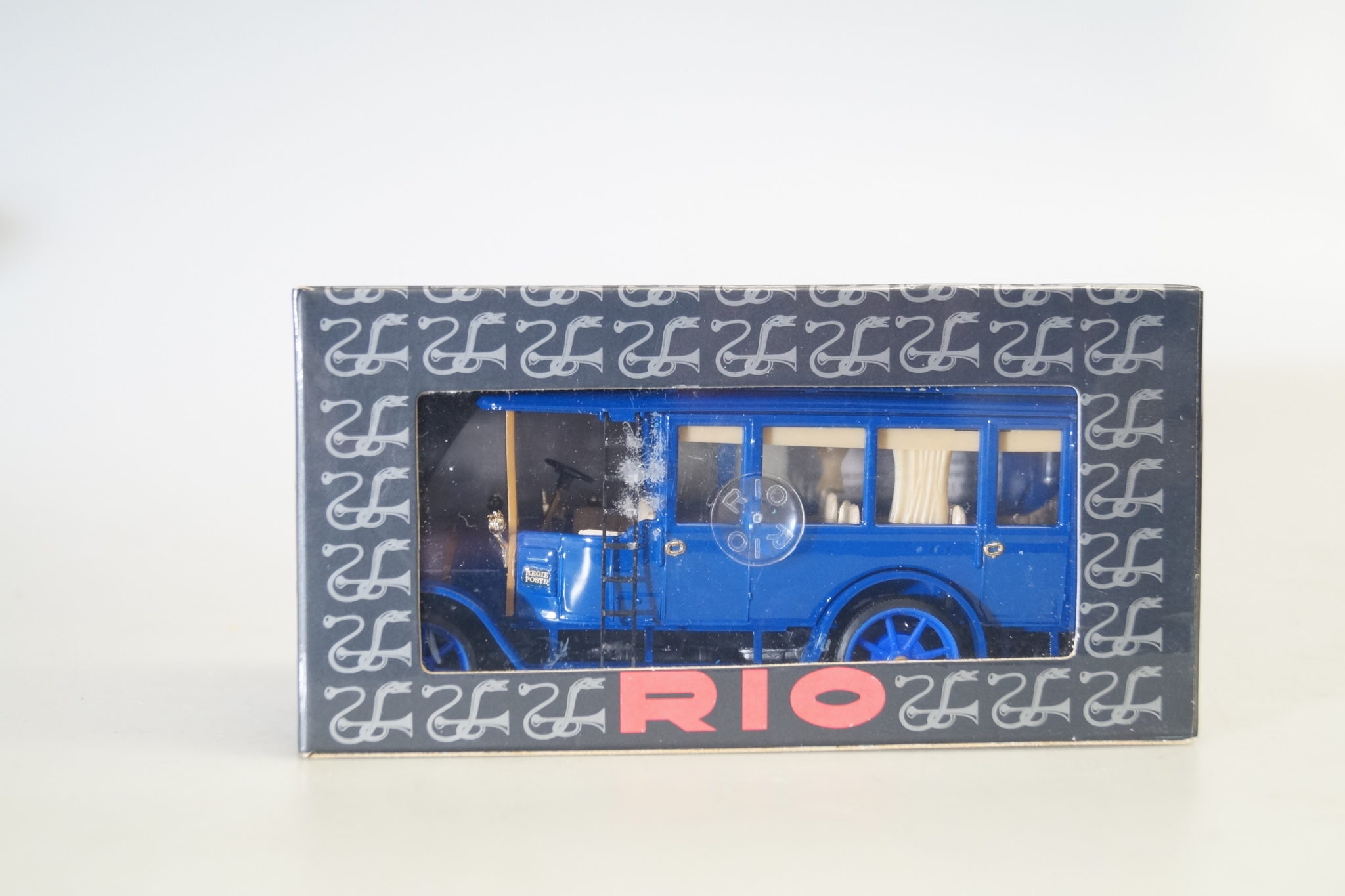 MODÈLE DE CAMION STATIQUE RIO FIAT 18BL CAMION