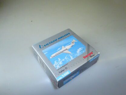 1:500 Herpa Wings 509282 Fokker 70 Vietnam Air , neuw./ovp