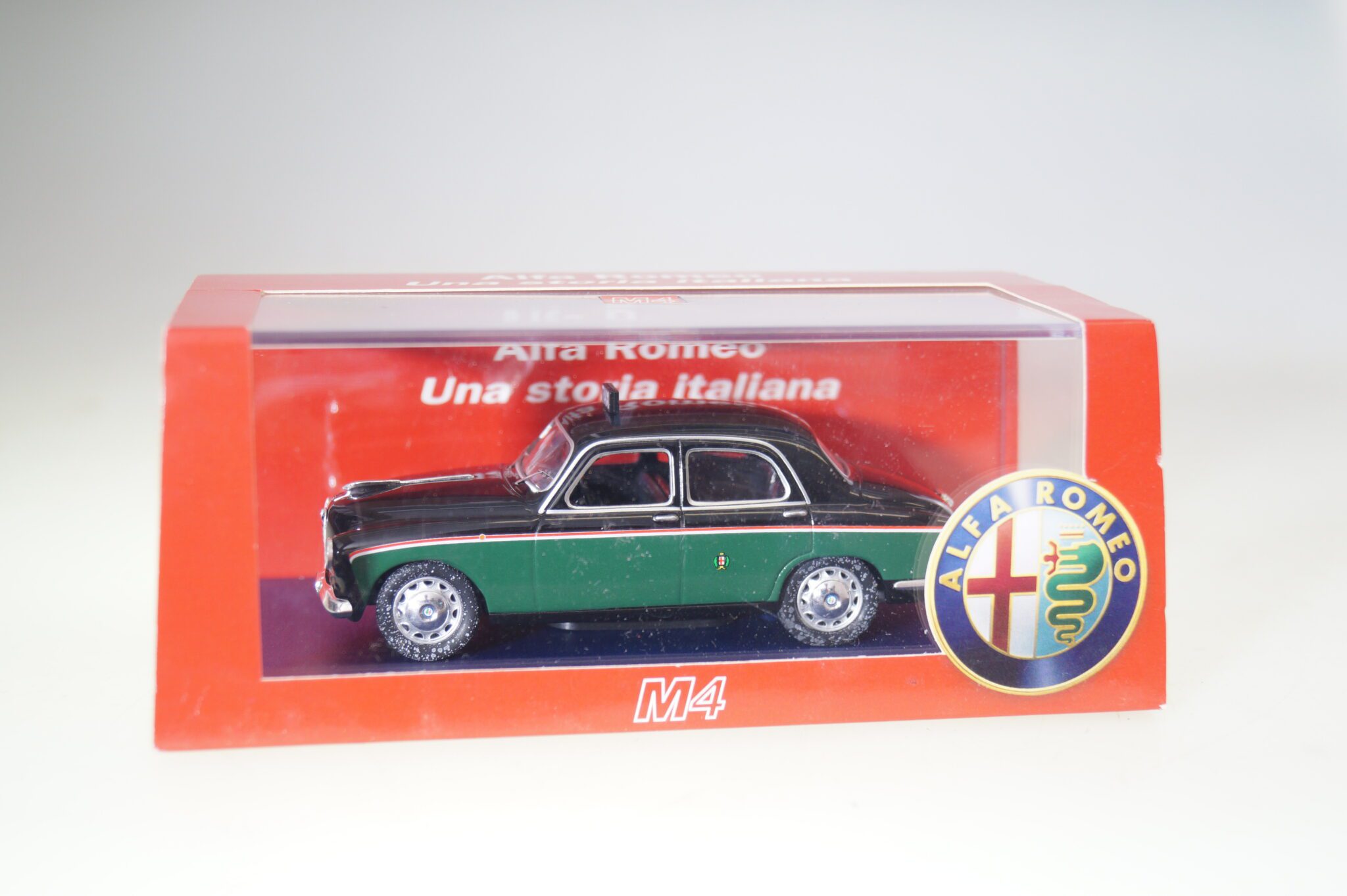 1:43 Best Model ALFA ROMEO 1900 TI Berlina Taxi Mailand, neuw./OVP