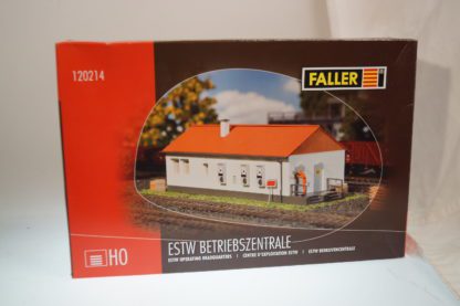 h0 Faller 120214 ESTW Betriebszentrale, neu