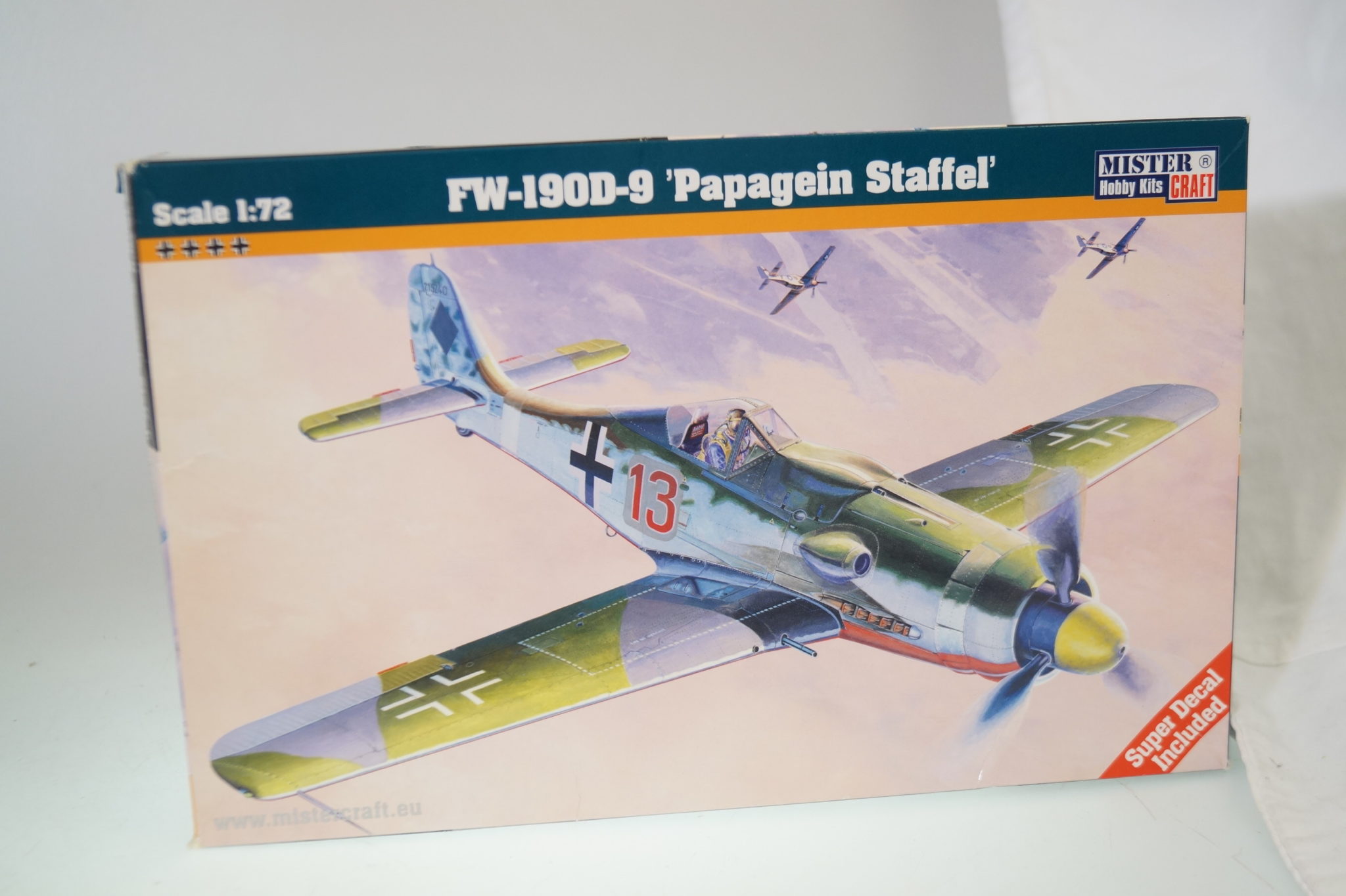 030087 Mistercraft 1:72 Fw-190D-9 Papageienstaffel, neu/ovp