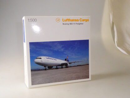 1:500 Herpa Wings 503570-004 Lufthansa Cargo Konnichiwa Japan, neuw./ovp