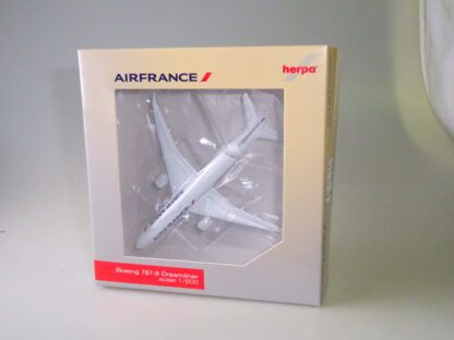 1:500 Herpa Wings 530217 Boeing Dreamliner AirFrance, neuw./ovp