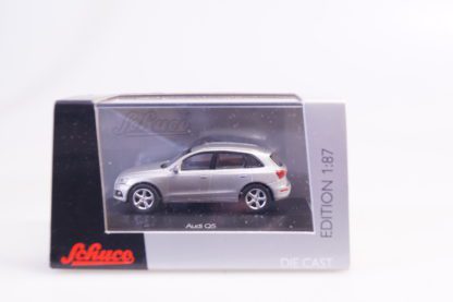 1:87 Schuco: 26034 Audi Q5 silber, neu