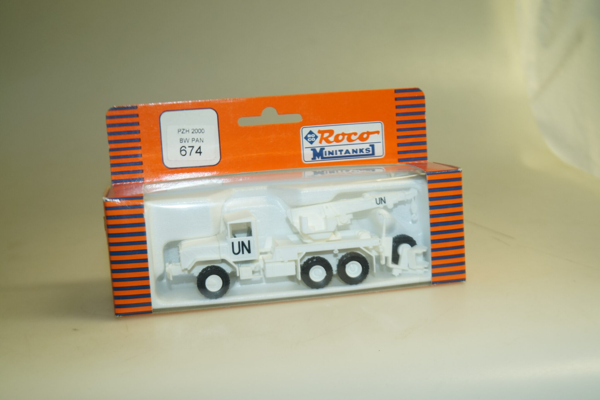 h0 Roco Minitanks 674 Kranwagen UN, neuw./ovp