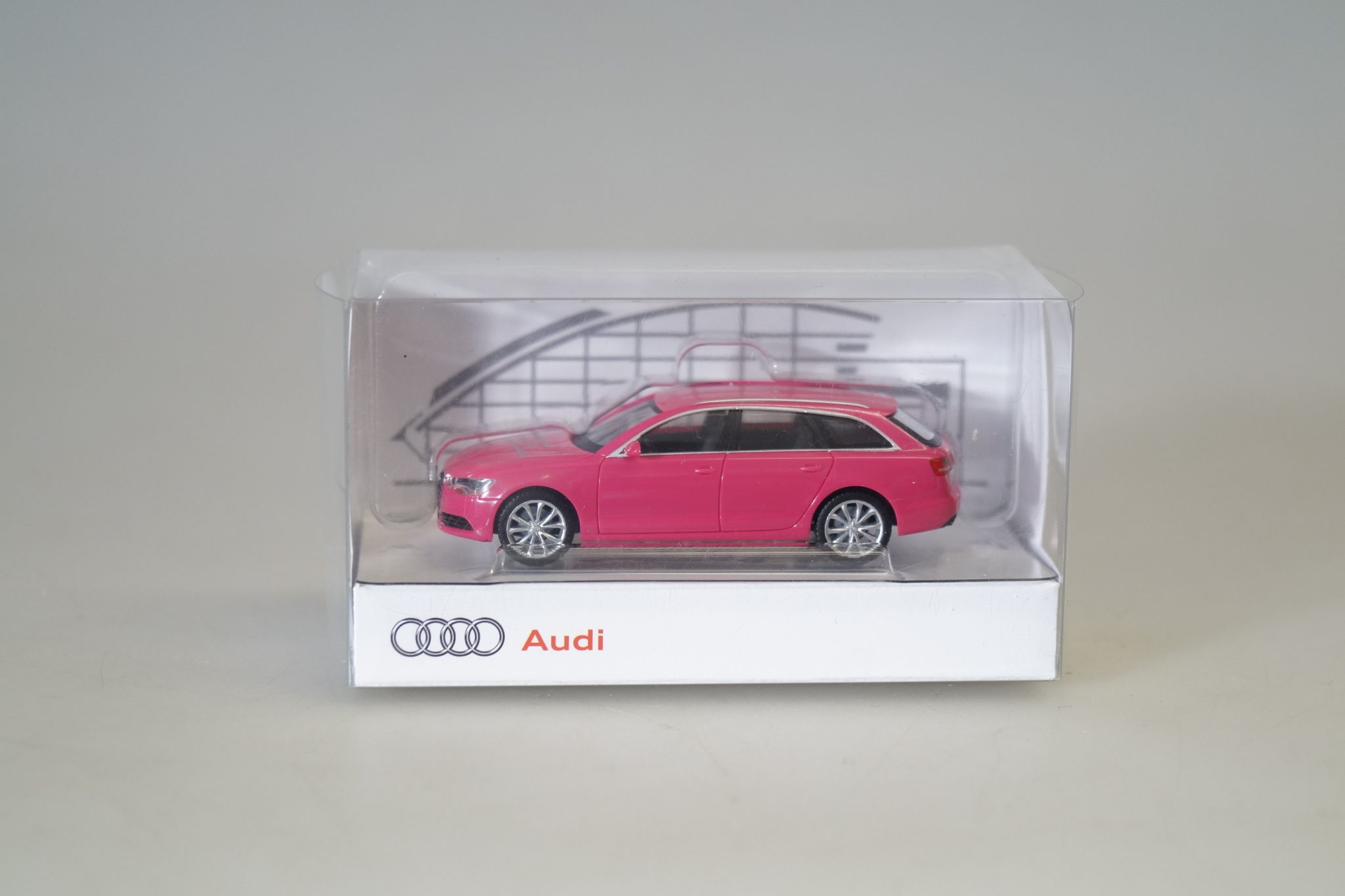 neuw./ovp 1:87 Herpa Audi TT Somo Kundencenter Ingolstadt