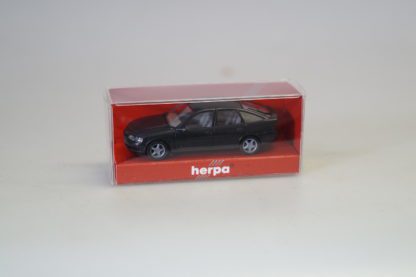 1:87 Herpa 031912 Opel Vectra B Fliessheck schwarz-met., neuw./ovp