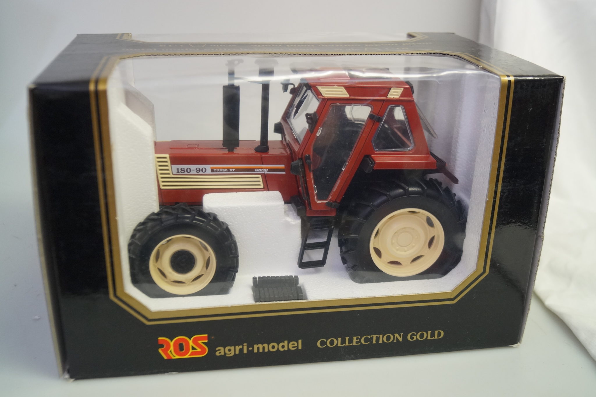 1:25 ROS Gold Collection Traktor Fiat Turbo DT 180-90, neu