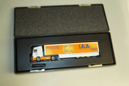 1:87 Herpa Somo-Box IAA 2002 MB Actros Sz, neuw./ovp