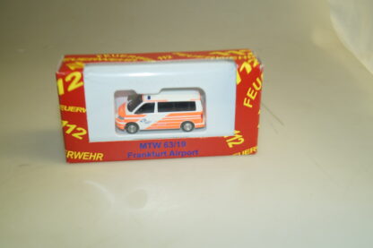 1:87 Rietze Somo MTW 63/19 VW T5 Frankfurt Airport, neuw./ovp