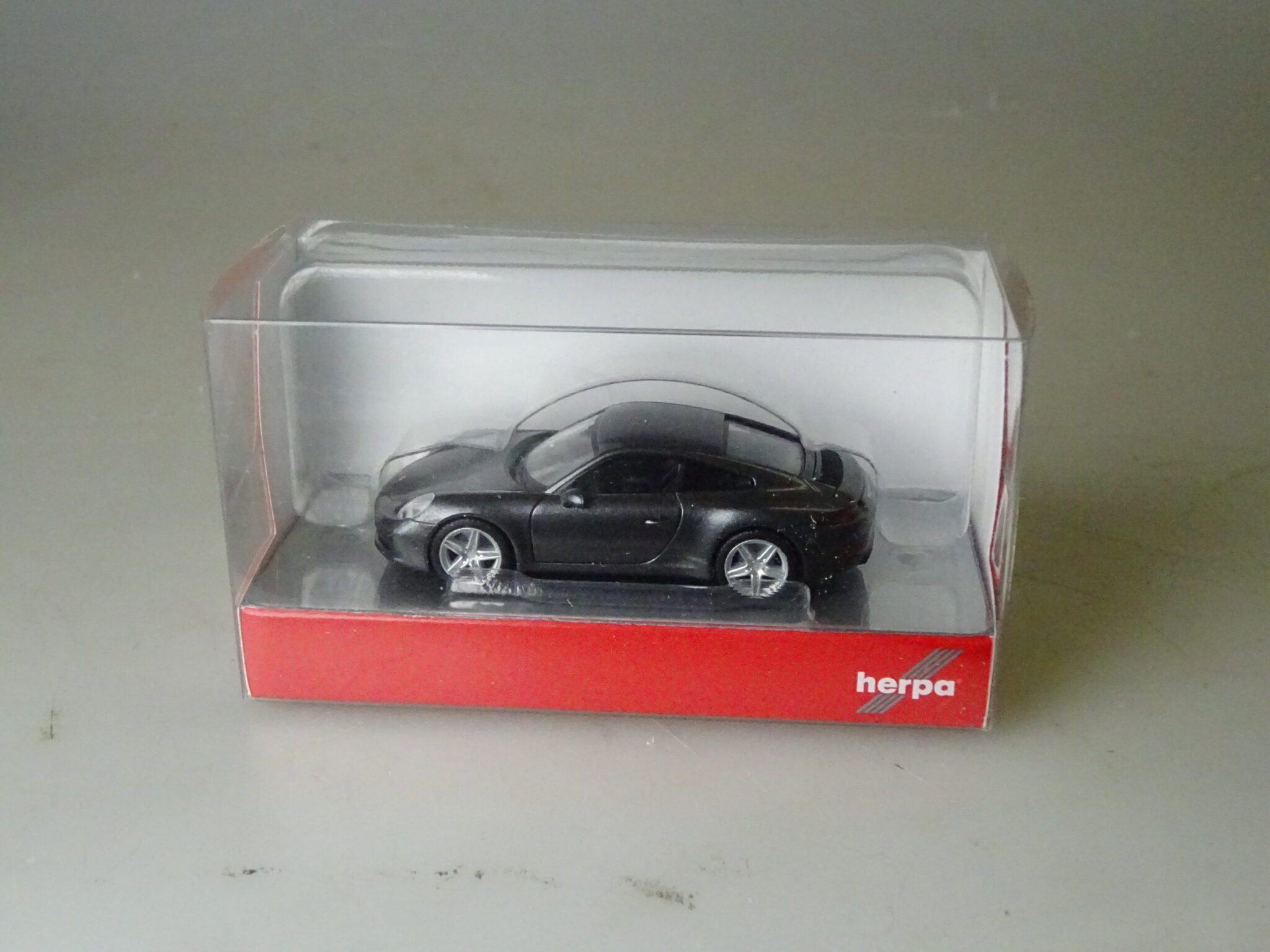 1:87 Herpa 038645 Porsche Carrera 4 grau-met., neuw./ovp