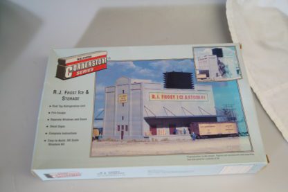 H0: Walthers Bausatz 933-3020 Fabrikgebäude R.J.Frost, neu