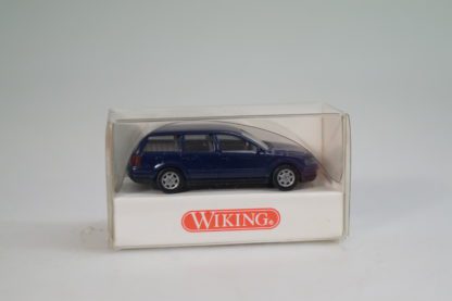 1:87 Wiking 038 01 20 VW Passat Variant blau, neu