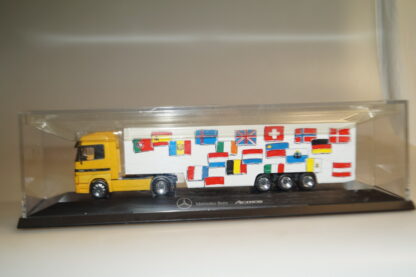 1:87 Herpa PC Box MB Actros Sz Kögel Europa, top/ovp