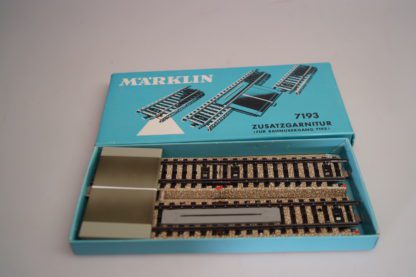 H0: Märklin 7193 Zusatzgarnitur f. Vollautomatischer Bahnübergang M-Gleis, neu