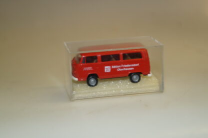 1:87 Brekina Somo VW T2 Aktion Friedensdorf Oberhausen rot neuw./ovp