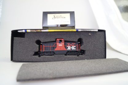 H0 80033 Bachmann Spectrum GE 44-ton Diesel Switcher NH #0815, top/ovp