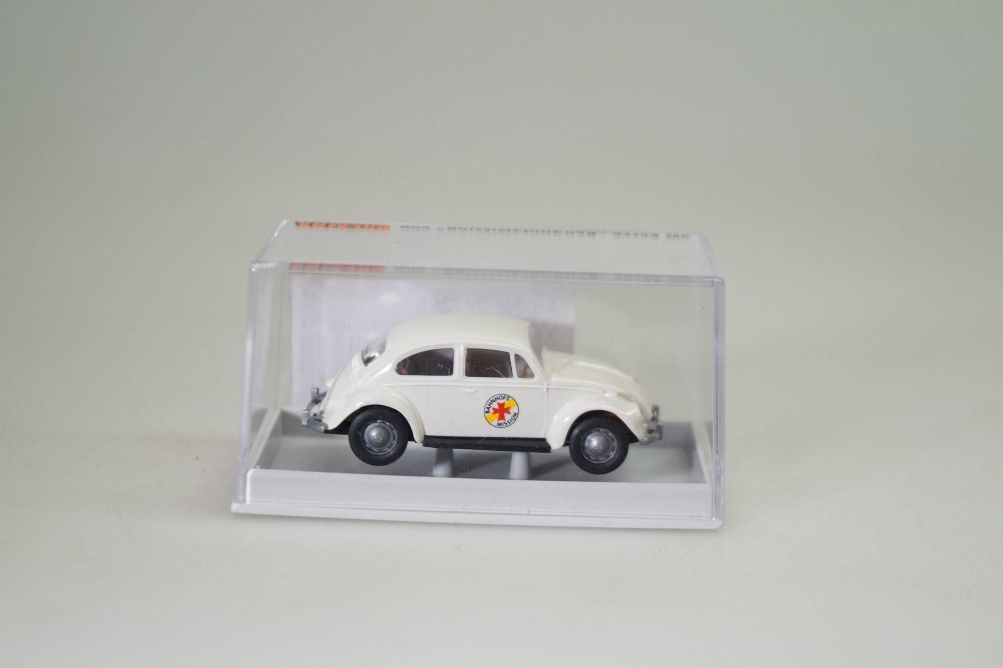 1:87 Brekina 92526 VW Käfer Bahnhofsmission, neu