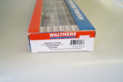 H0: Walthers 16166 Superliner 1 Coach/Surfliner Scheme/plated, neuw./ovp – Bild 2