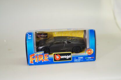 1:43 Bburago Street Fire Lamborghini Reventón matt-schwarz, neuw./ovp