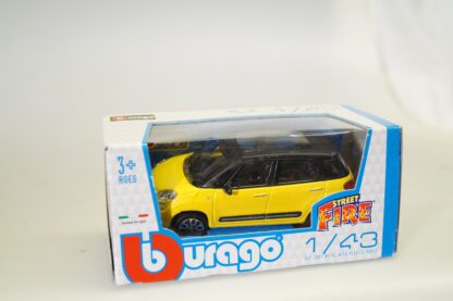 1:43 Bburago Street Fire Fiat 500L gelb, neuw./ovp