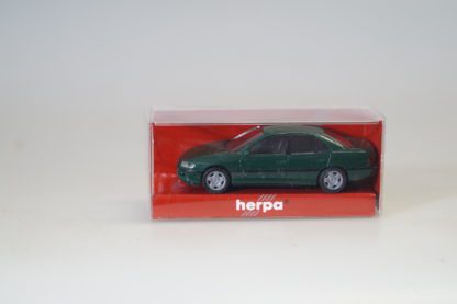 1:87 Herpa 021555 Opel Omega B MV6 Limo grün, top/ovp