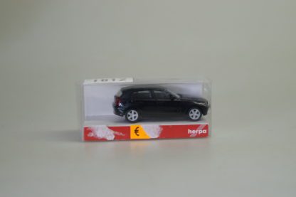 1:87 Herpa 033299 1er BMW Kombi schwarz-met., neu