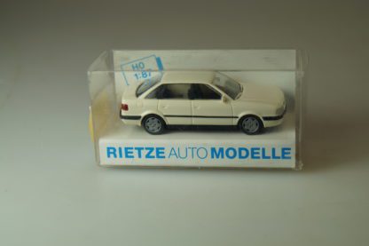 1:87 Rietze 10460 Audi 80 'creme-weiss' - neu