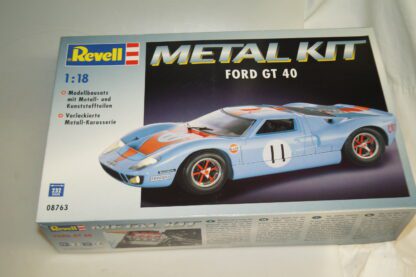 METALL-Bausatz 1:18 Revell 08763 Ford GT 40, neu