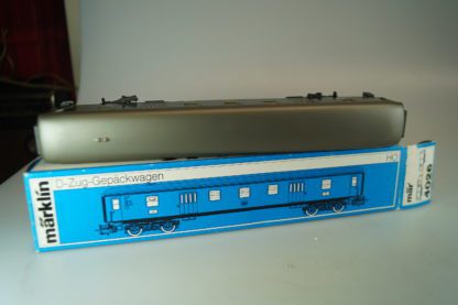 H0 Märklin: 4026 'D-Zug-Gepäckwagen', top/ovp – Bild 2