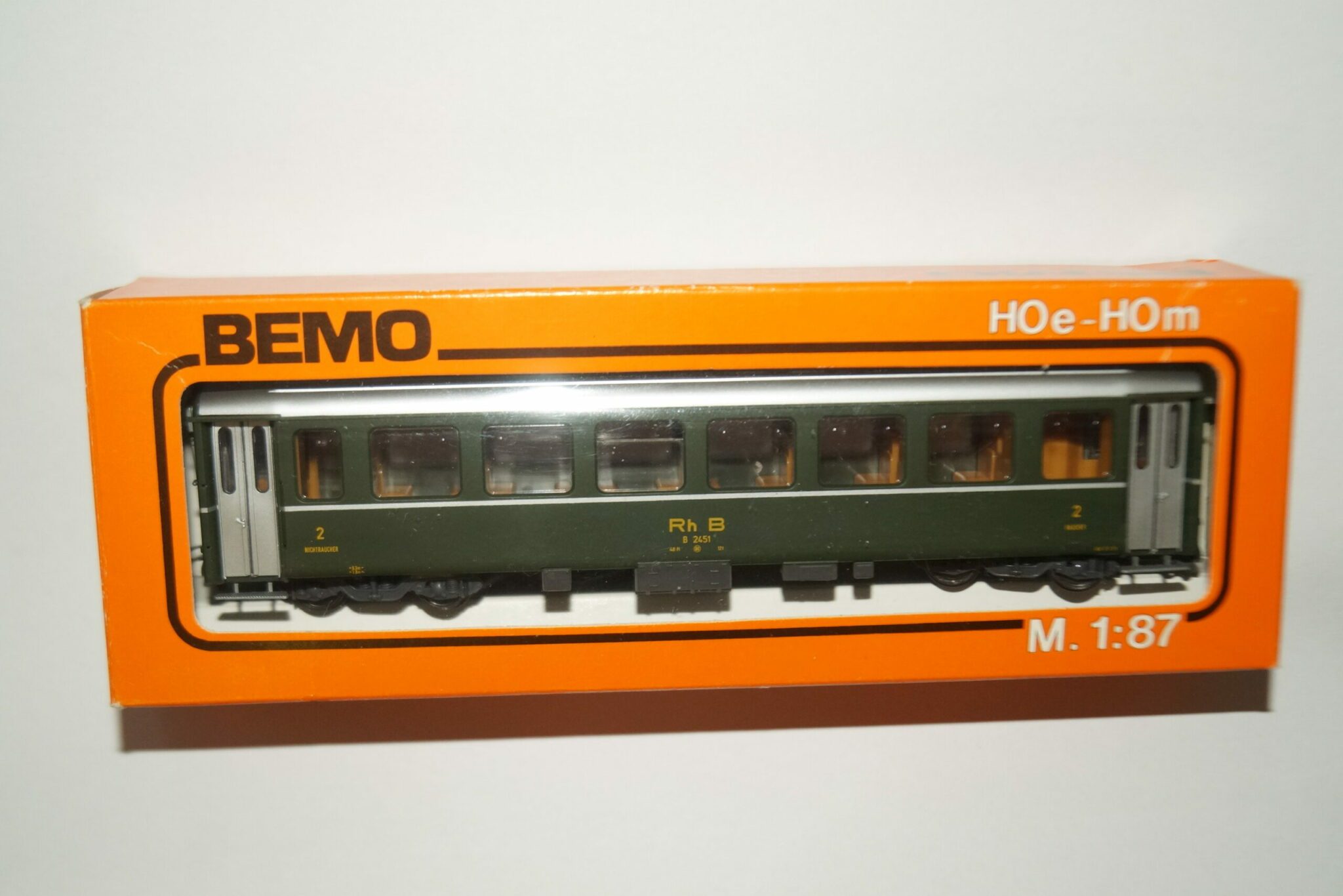 H0m: Bemo 3255 Personenwagen Rhätische Bahn 2.kl. B 2451 , neu/ovp
