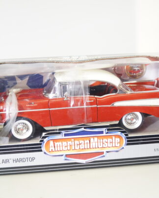 1:18 Ertl 32917 American Muscle 1957 Chevy Bel Air Hardtop dkl.rot, neu/ovp