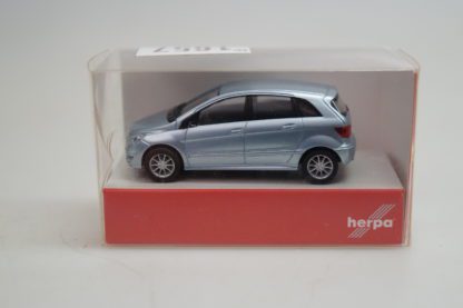 1:87 Herpa 033404 MB B-Klasse blau-silber, neu