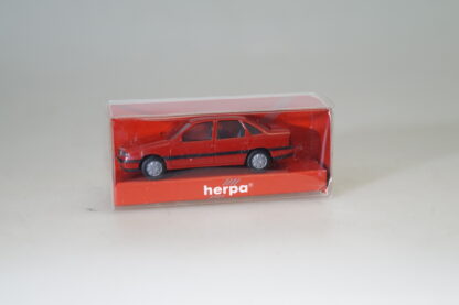 1:87 Herpa 2072/020725 Opel Vectra Stufenheck dkl.rot, neu