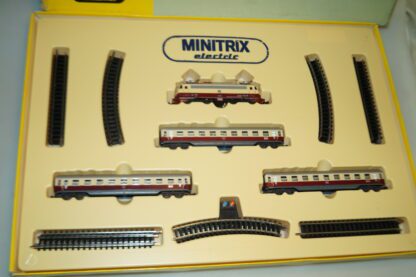 Spur N: Minitrix 1910 TEE-Set mit Lok Br 112 309-0, neuw./ovp
