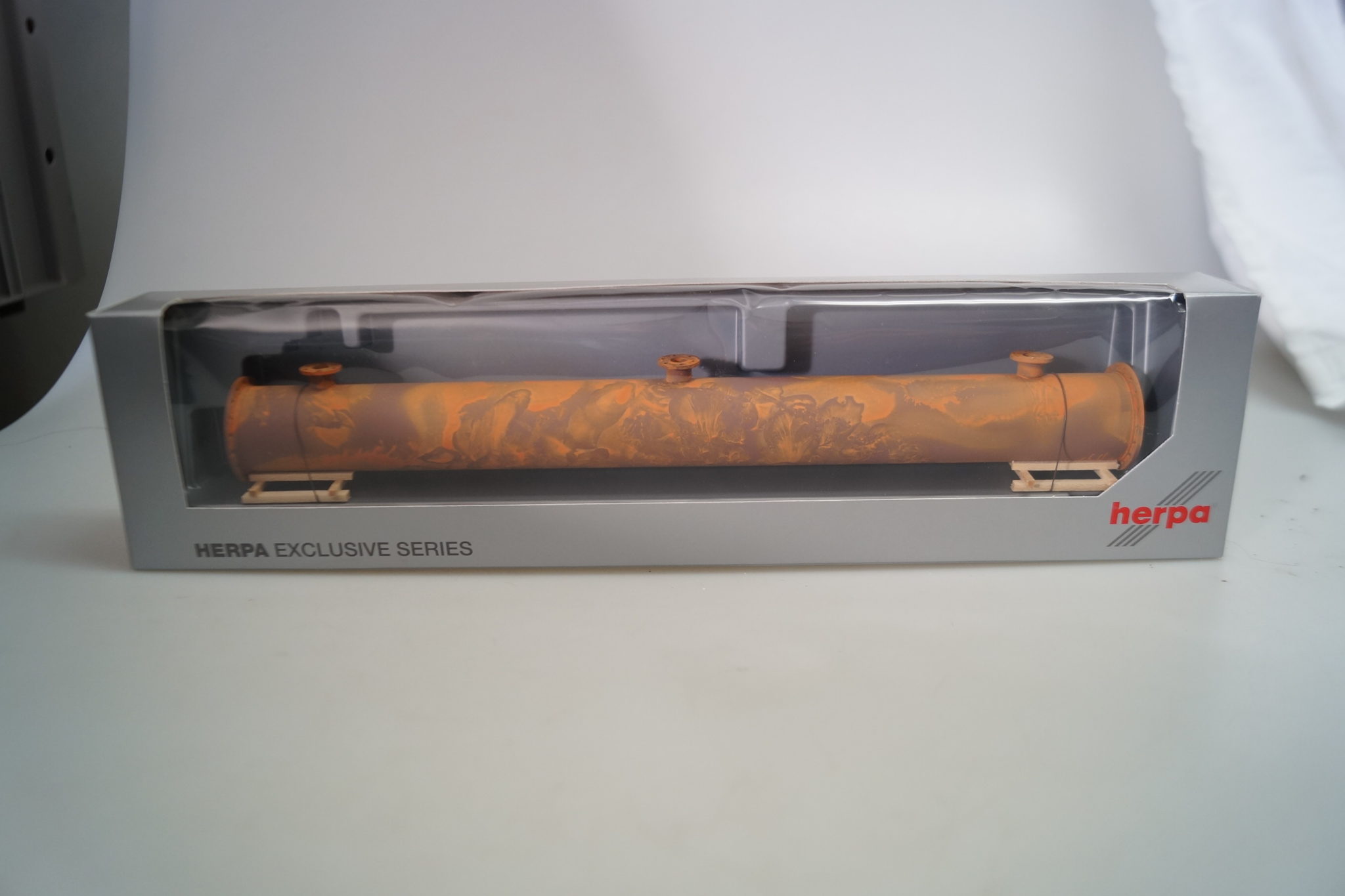 1:87 Herpa exclusive Series Ladegut: Röhre gealtert, neu