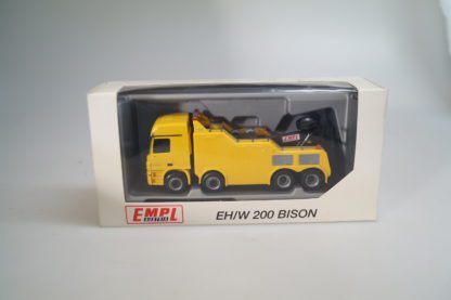 1:87 Herpa Empl Bison MB Actros 4145 gelb, neu